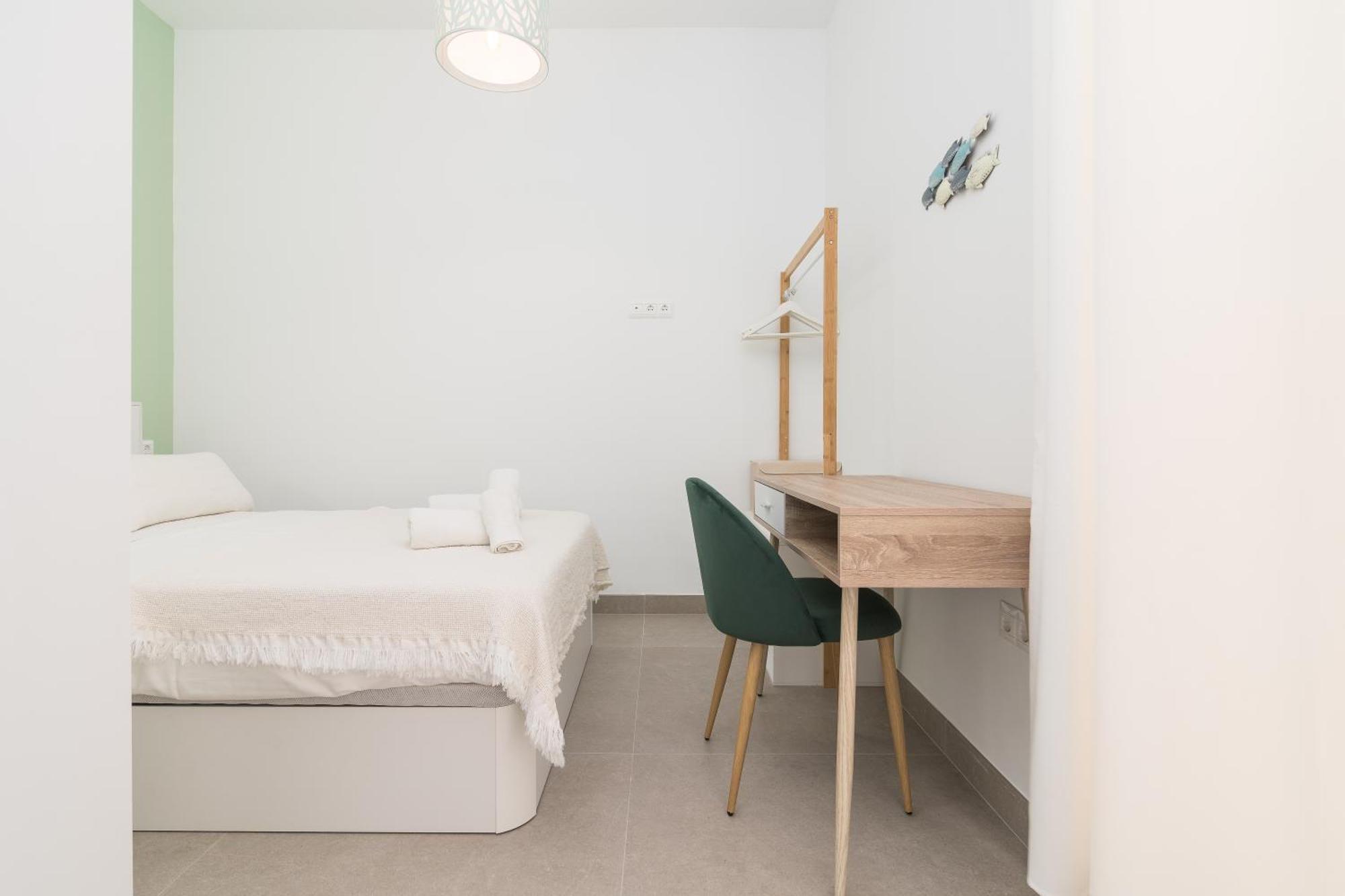 Suite Homes Alice Valentin Малага Екстериор снимка