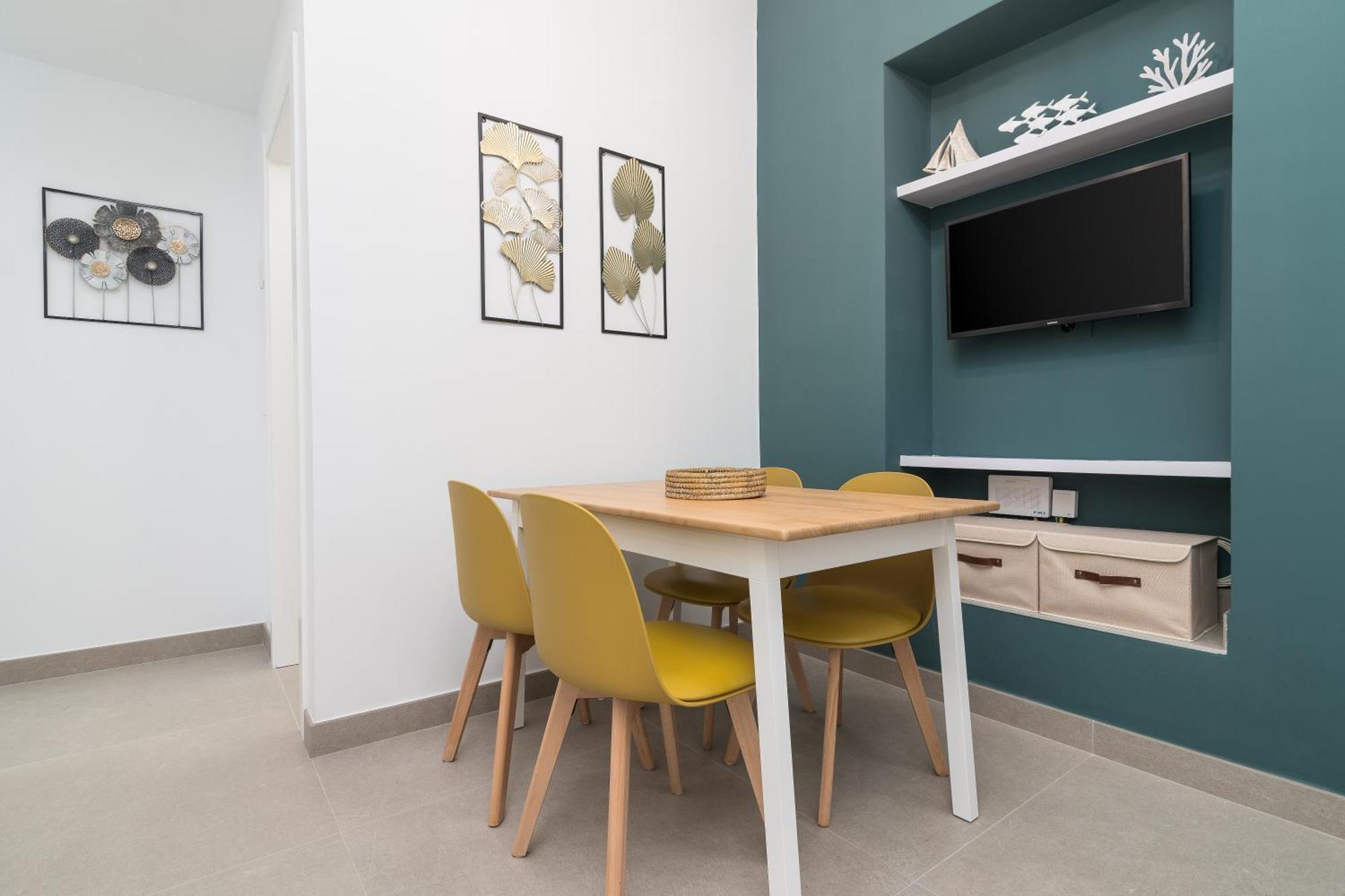 Suite Homes Alice Valentin Малага Екстериор снимка